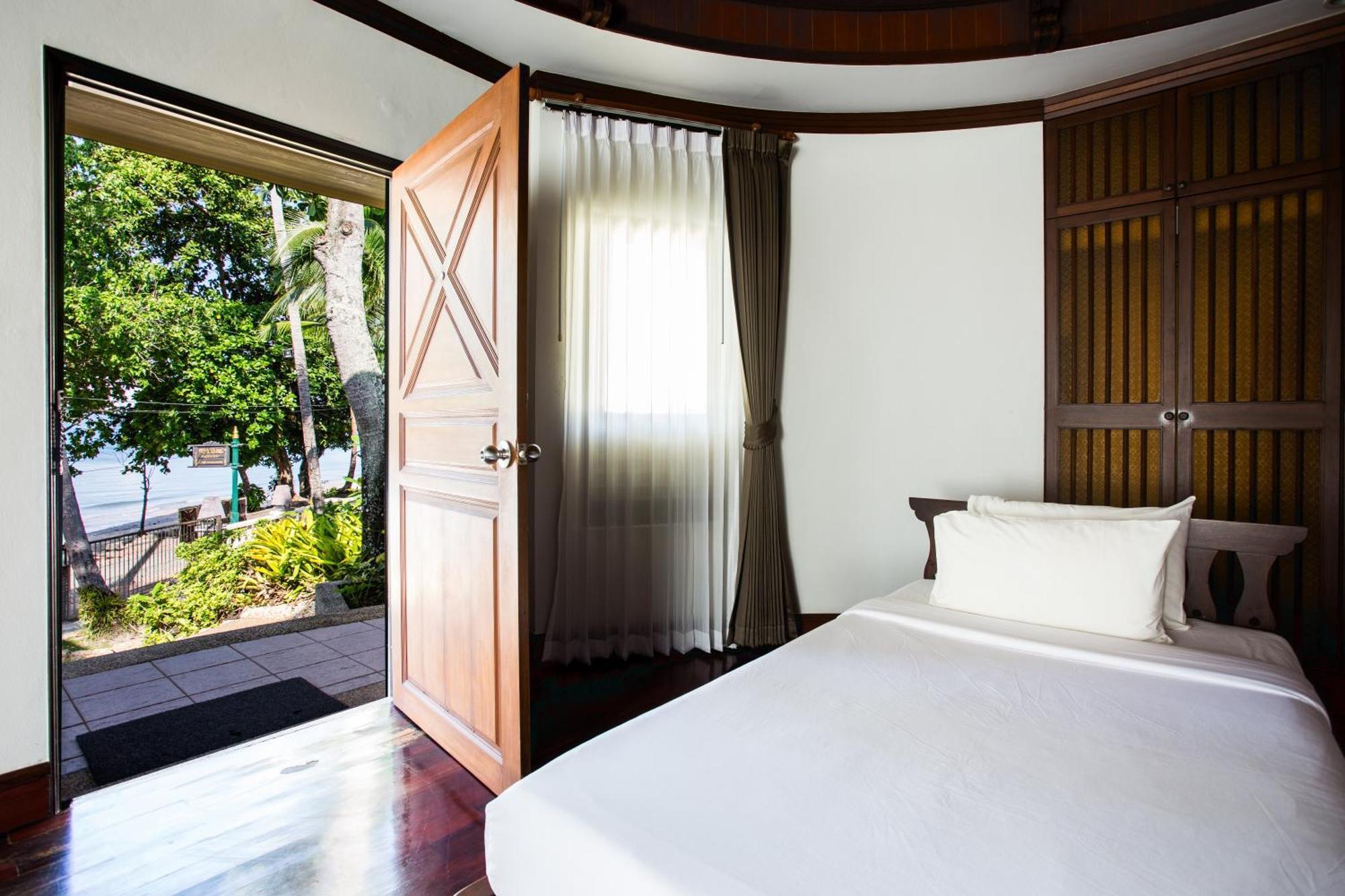 Golden Beach Resort Ао Нанг Экстерьер фото