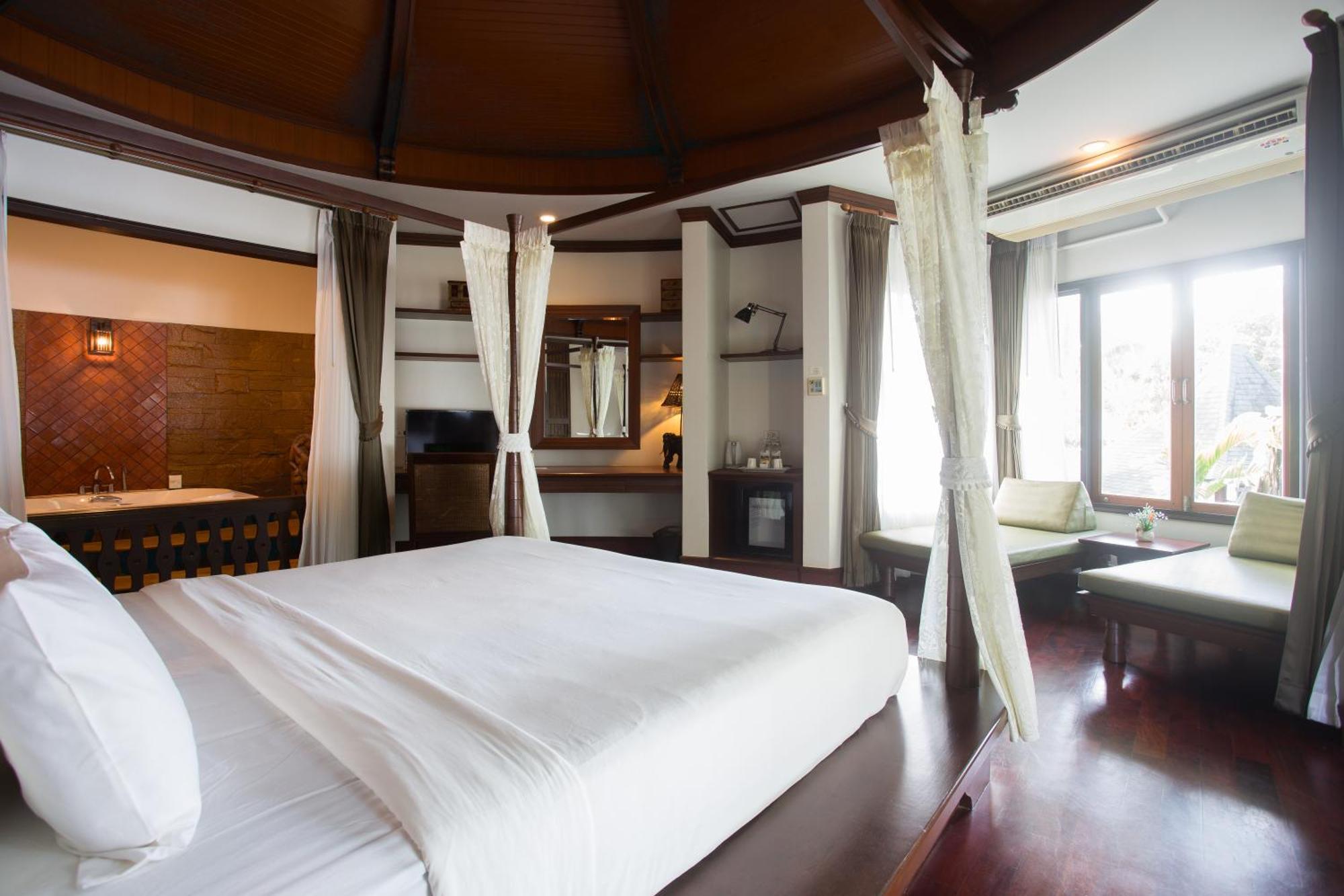 Golden Beach Resort Ао Нанг Экстерьер фото
